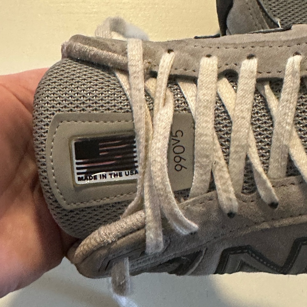 New Balance 990v5 Grey Sneakers Size 8.5 - Picture 7 of 8